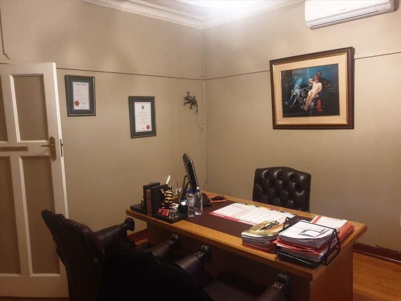 Commercial Property for Sale - Photo 3