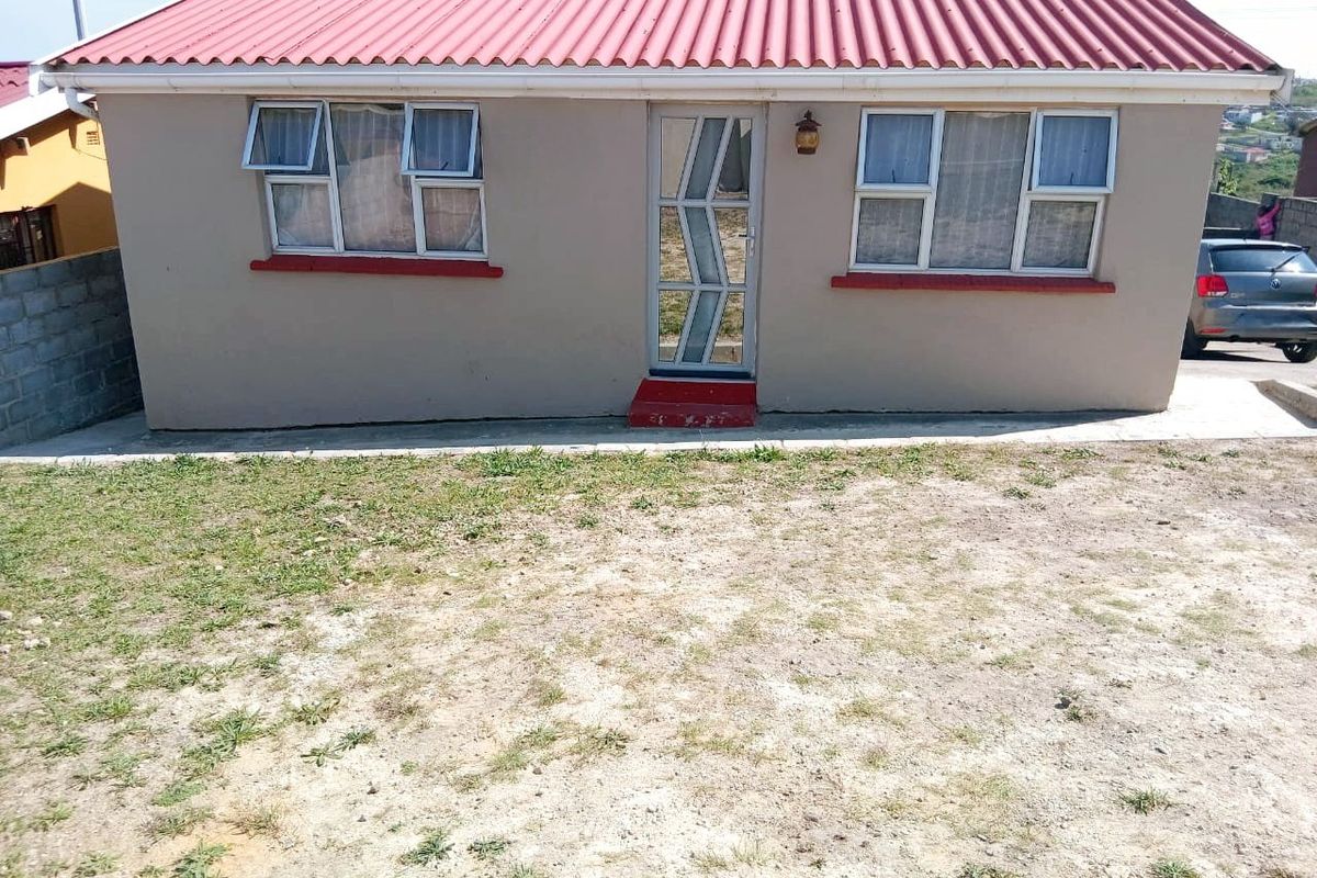 For Sale: 2 Bedroom Home with Spacious Yard - Photo 2