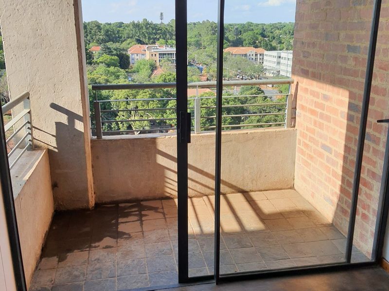 PERFECT LOCATION - SHARING APRATMENT - FEMALE ACCOMODATION ONLY! - Photo 4