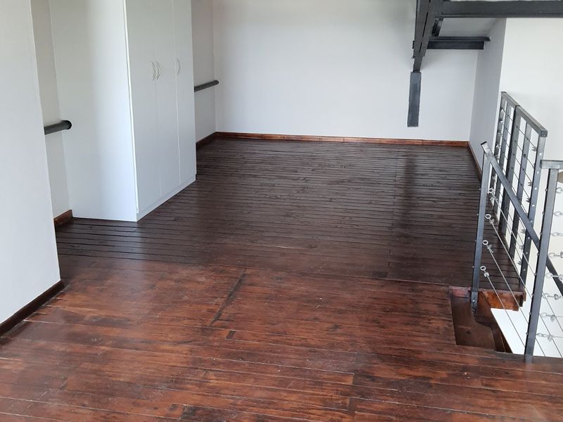 PERFECT LOCATION - SHARING APRATMENT - FEMALE ACCOMODATION ONLY! - Photo 5