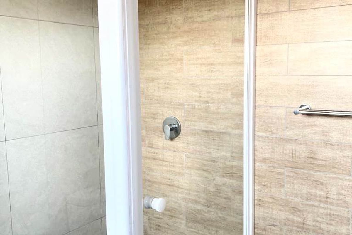 ONE BEDROOM UNIT WITH SOME APPLIANCES  - Photo 3