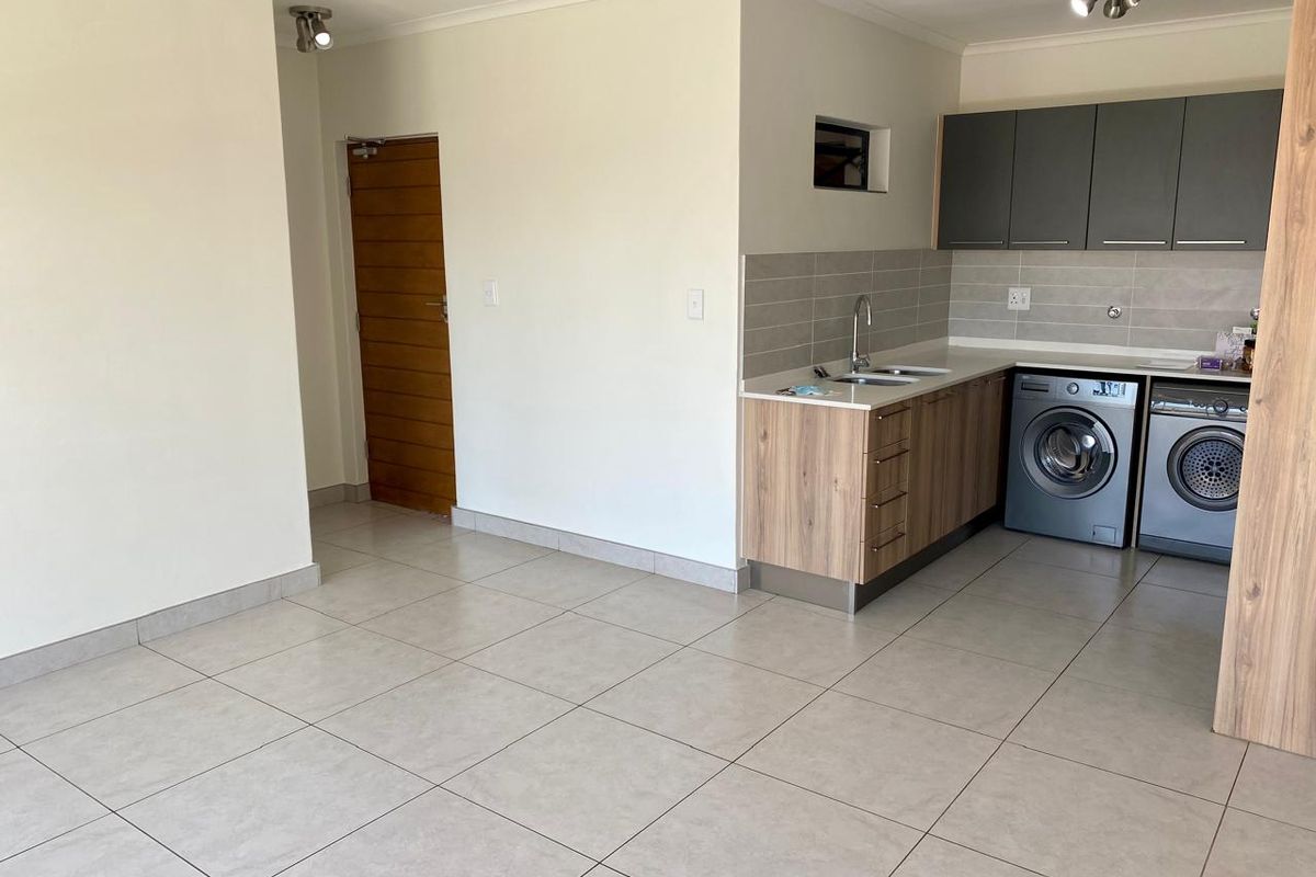 ONE BEDROOM UNIT WITH SOME APPLIANCES  - Photo 4