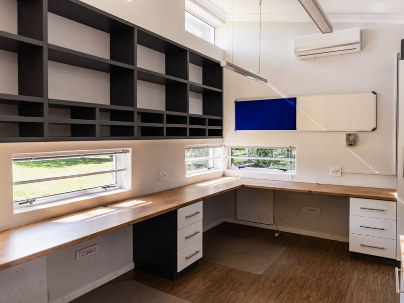 Modern, Secure Office Space to Let on Private Upmarket Estate – Charlo, Gqeberha - Photo 3