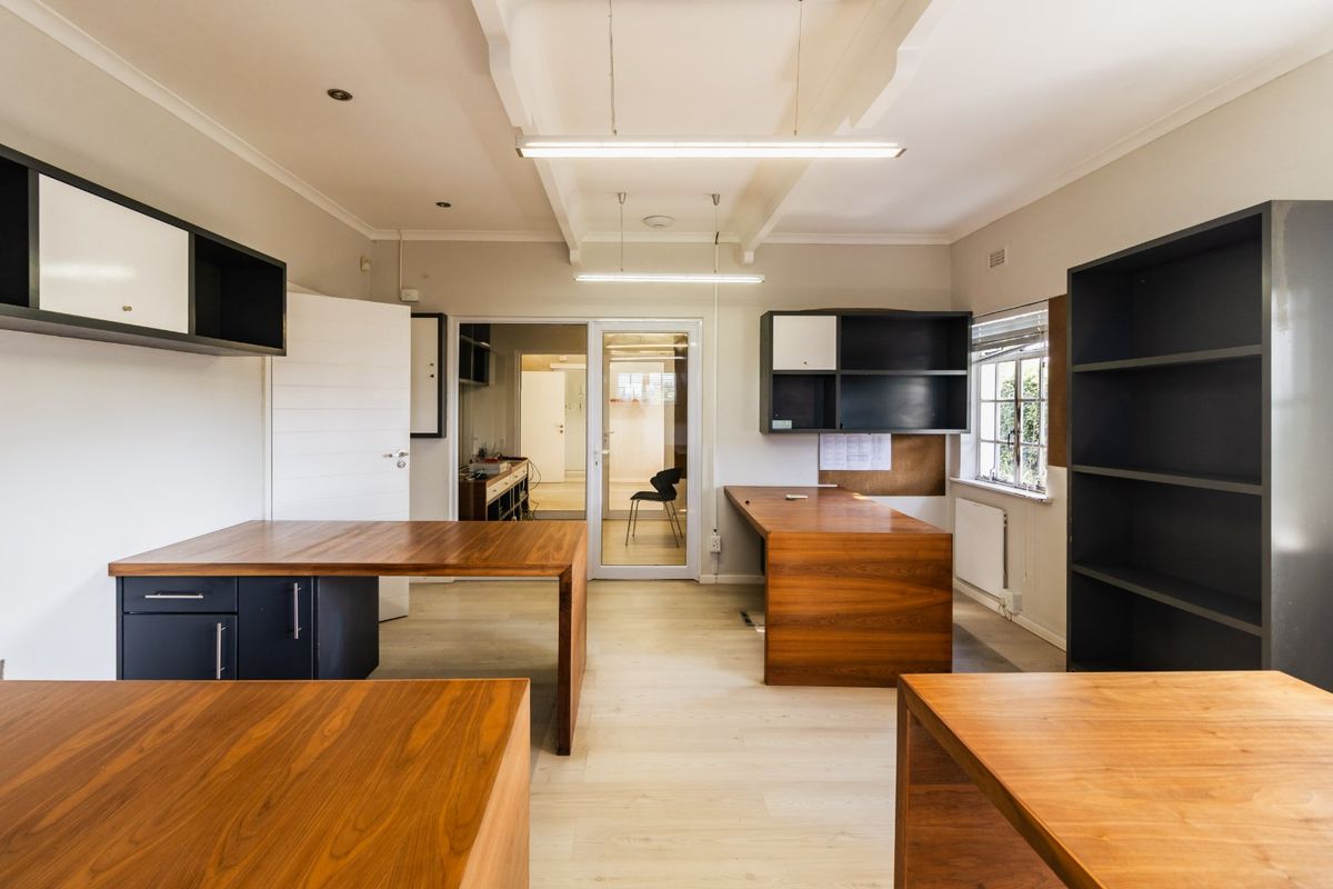 Modern, Secure Office Space to Let on Private Upmarket Estate – Charlo, Gqeberha - Photo 5