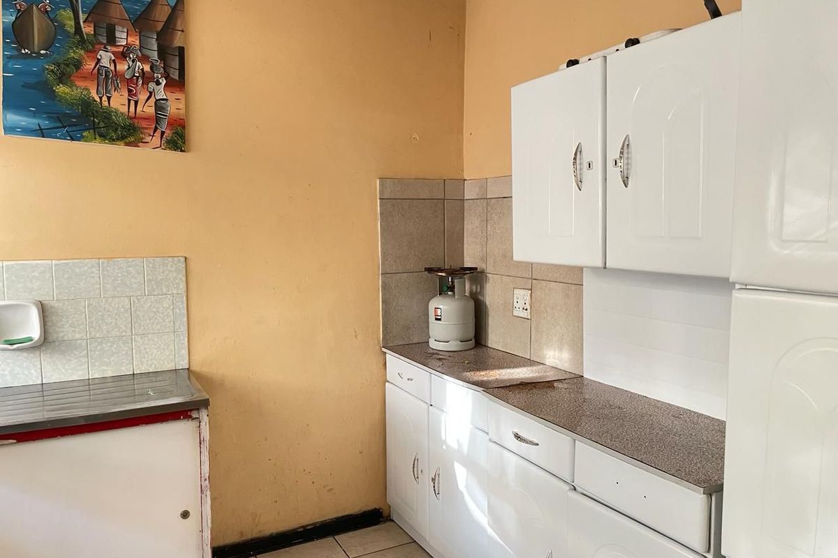 2 bedroom 1 Bathroom Apartment - Photo 5