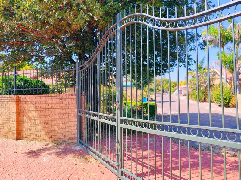 House for sale in Modimolle - Photo 3