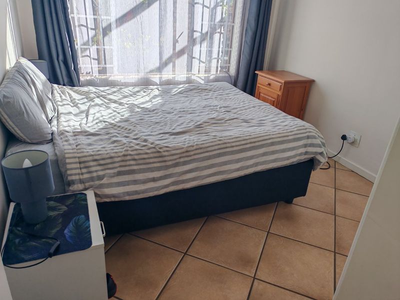 Lovely two bedroom townhouse for sale in Rooihuiskraal North - Photo 7