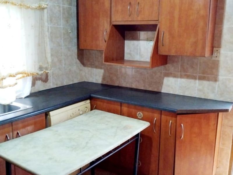 2 Bedroom Home  - Photo 6