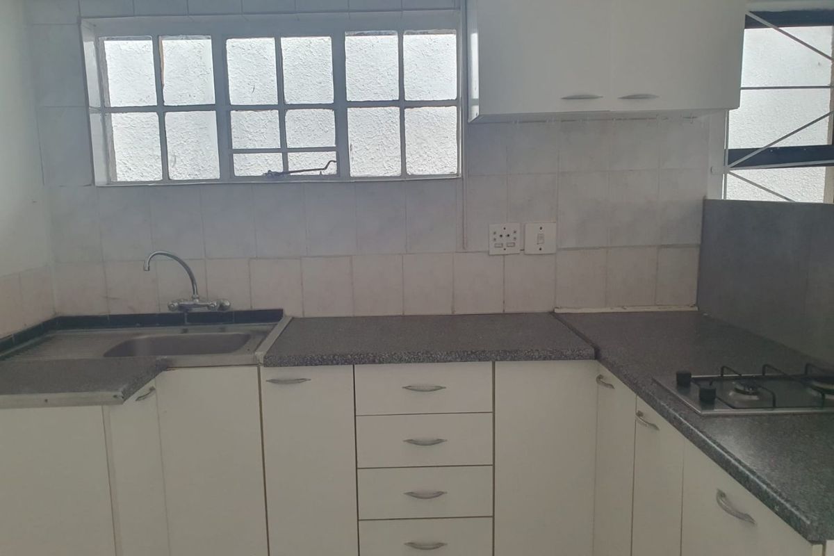 1 Bedroom cottage available in Croydon.  - Photo 3