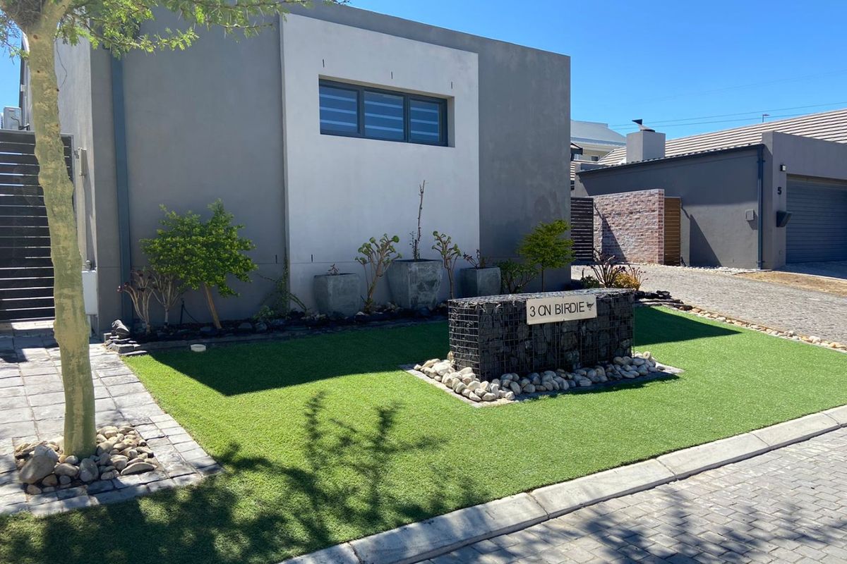 STUNNING 3 BEDROOM HOUSE TURNBERRY VILLAGE KUILSRIVER - Photo 2