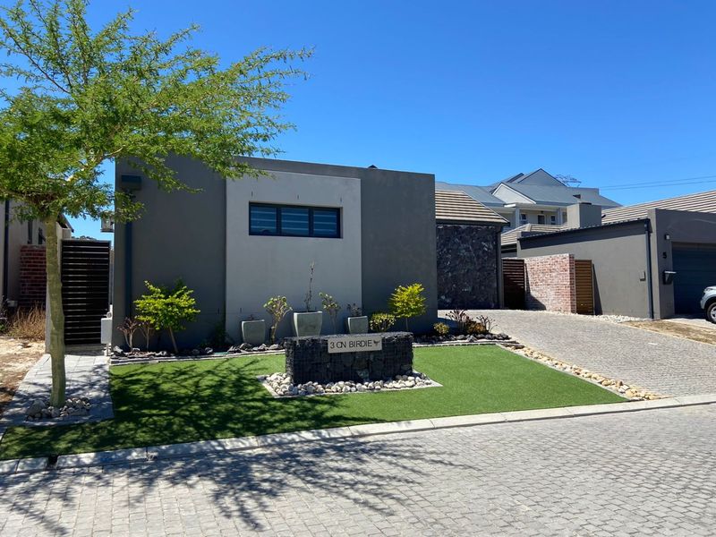 STUNNING 3 BEDROOM HOUSE TURNBERRY VILLAGE KUILSRIVER - Photo 8