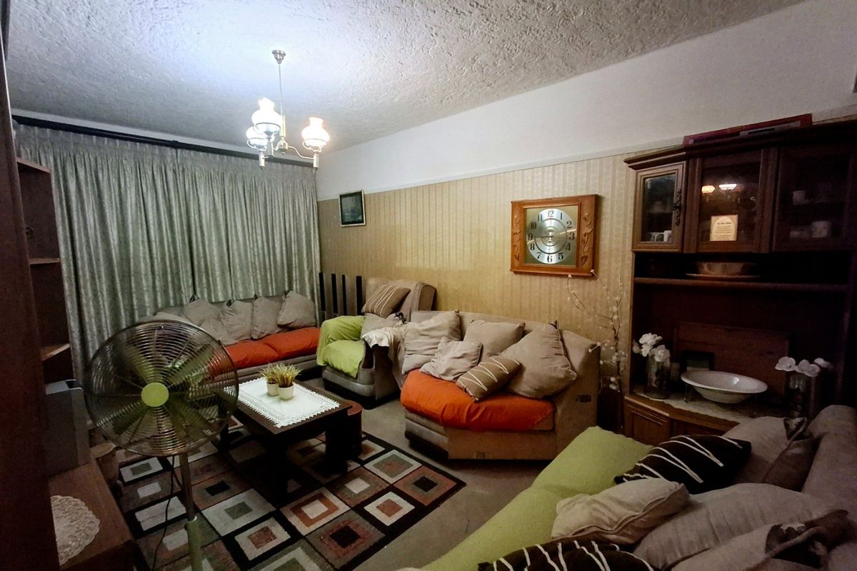 Luxury Four-Bedroom Apartment in Prime Location  - Photo 4