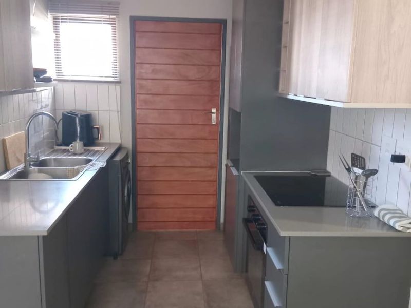 Stunning 3-Bedroom Home in Capital View Lifestyle Estate! ?? - Photo 3