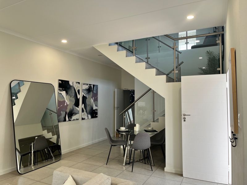 3-Bedroom Duplex Townhouse For Sale in Sunninghill - Photo 8