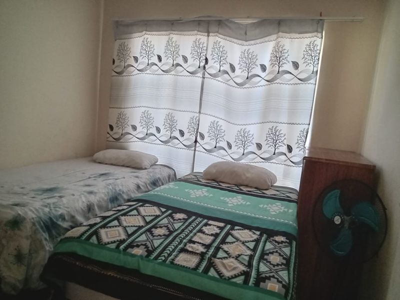 Lovely, neat town house for Sale in Panorama Park, Bloemfontein - Photo 8