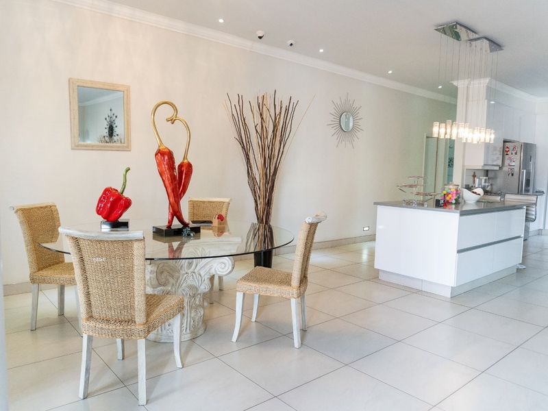 One of a kind - Photo 7