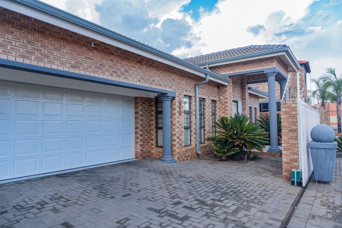 One of a kind - Photo 2