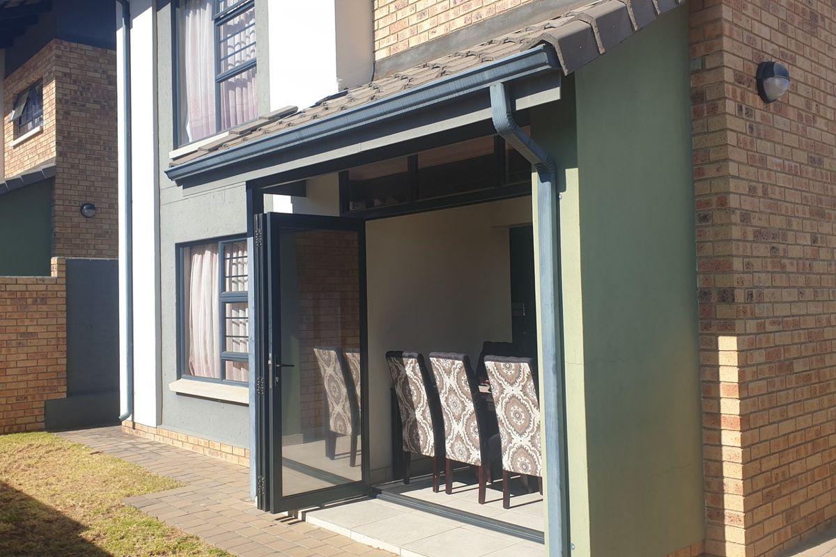 Why Settle for Basics - Photo 2