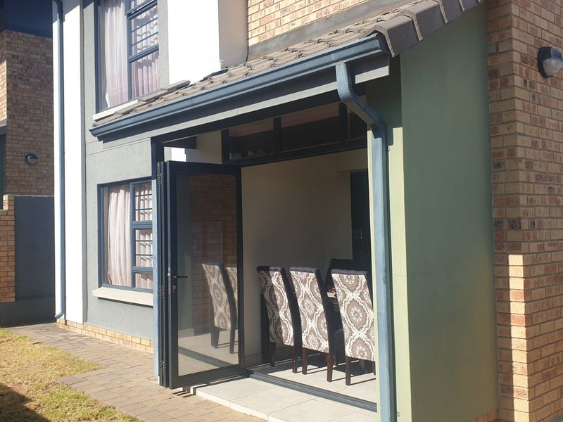 Why Settle for Basics - Photo 2