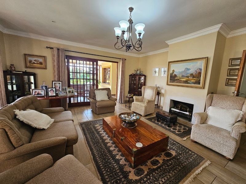 Lifestyle Estate, Centrally Located, Income Earning Potential  - Photo 10