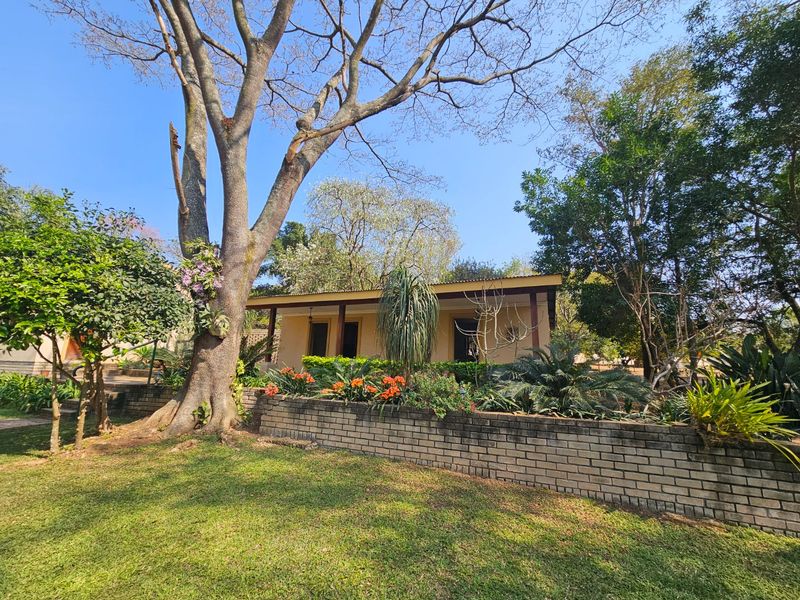 Lifestyle Estate, Centrally Located, Income Earning Potential  - Photo 2