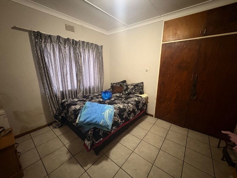 3 Bedroom House for Sale in Roosheuwel  - Photo 8