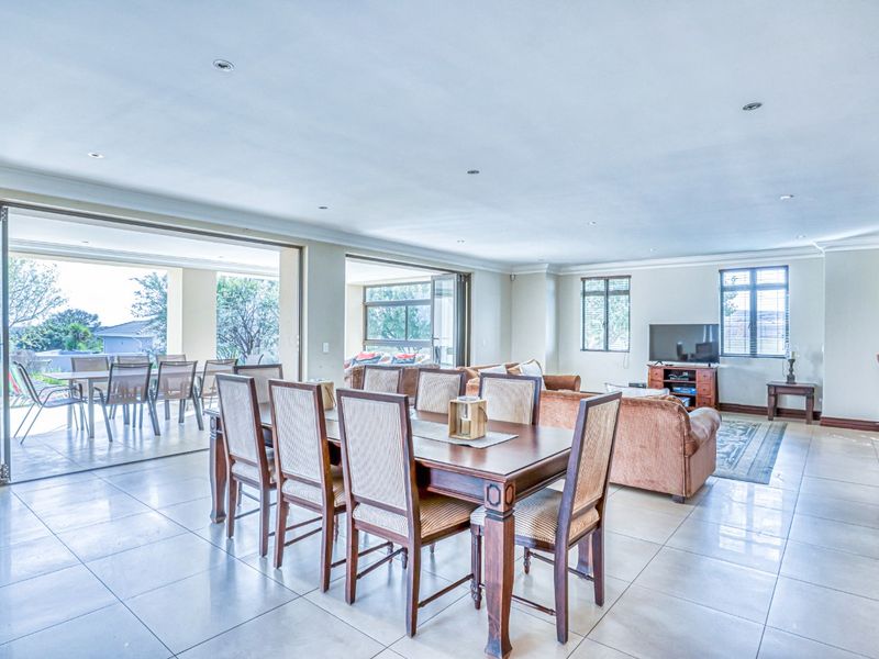 Luxury Living – Your Dream Home in Harbour Town, Vaal Marina - Photo 5