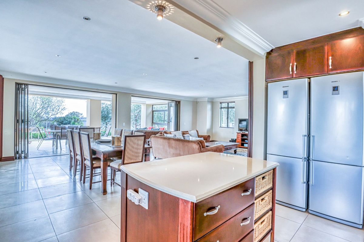 Luxury Living – Your Dream Home in Harbour Town, Vaal Marina - Photo 3