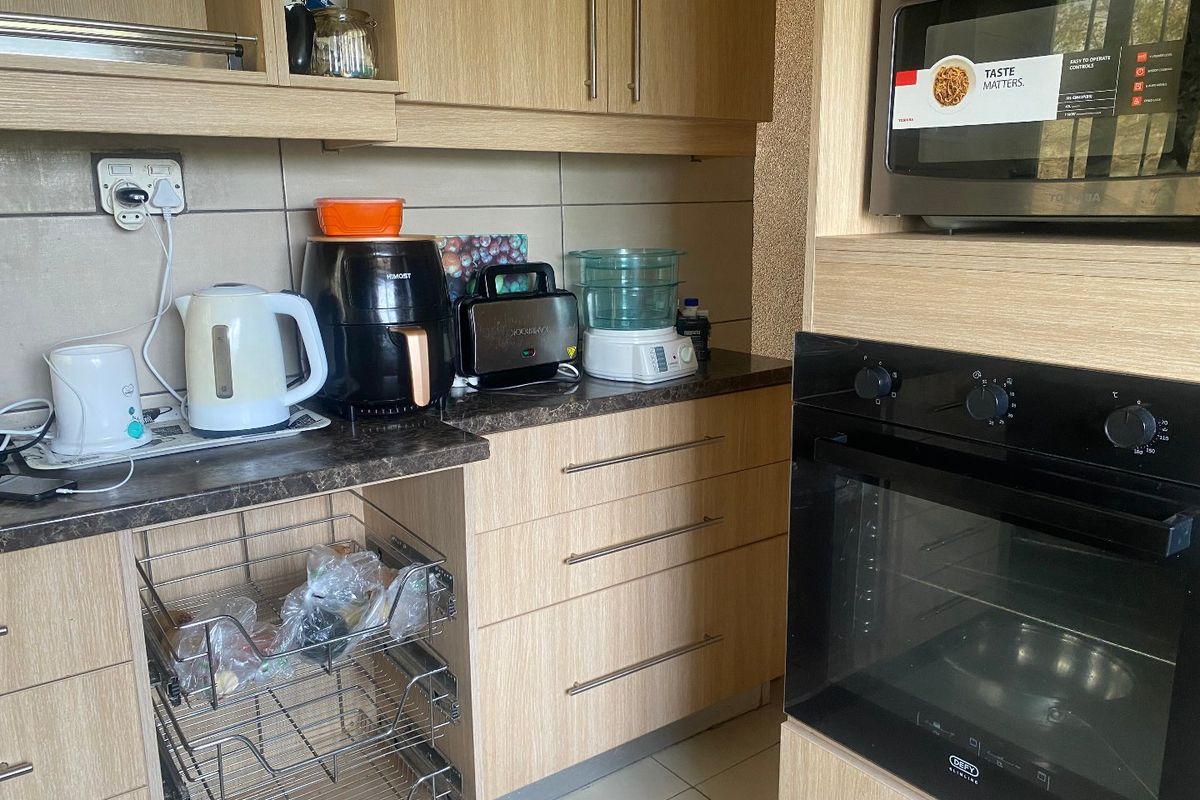 Mdantsane Nu 13 Perfect Home, Perfect Price. Easy access from Golden Hiway - Photo 4