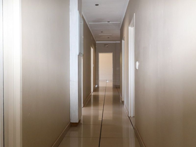 MODERN OFFICE SPACE  & PARKING - Photo 7