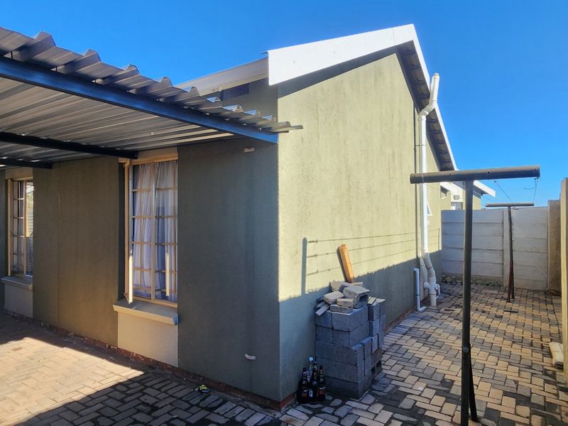 Spacious 3Bedroom House for Sale in Sky City - Photo 5