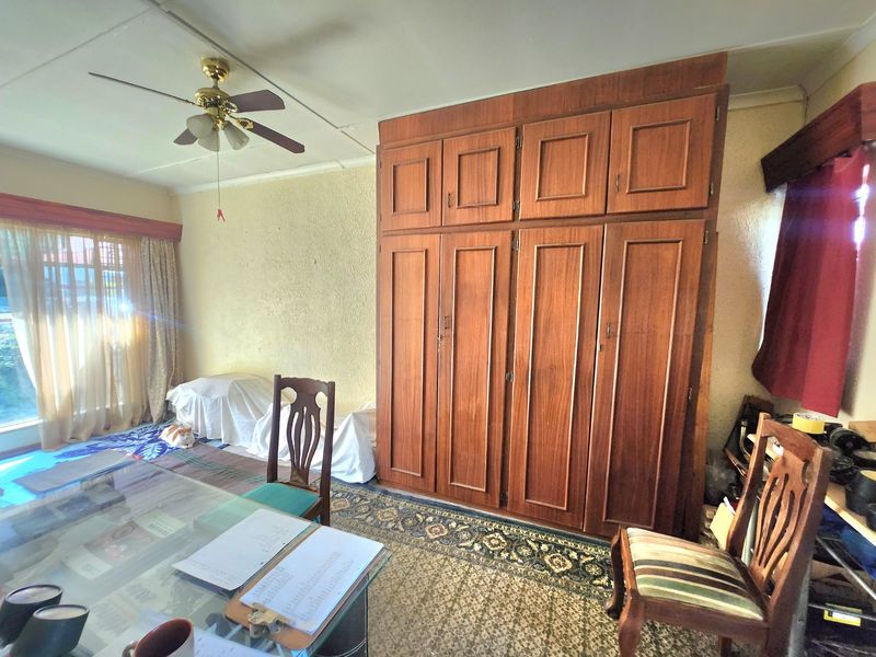 Cosy 3-Bedroom Home with Garden and Borehole in a Convenient Location - Photo 9