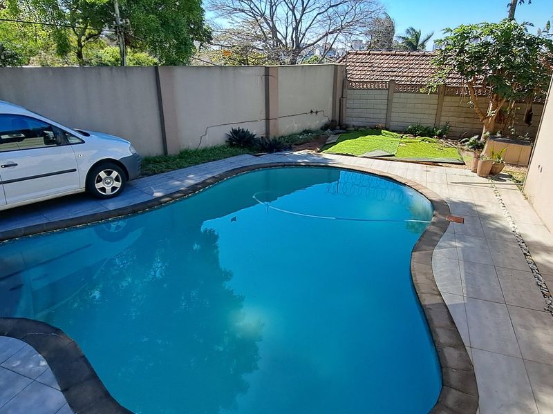 STUDENT ACCOMODATION OPPORTUNITY  - Photo 4