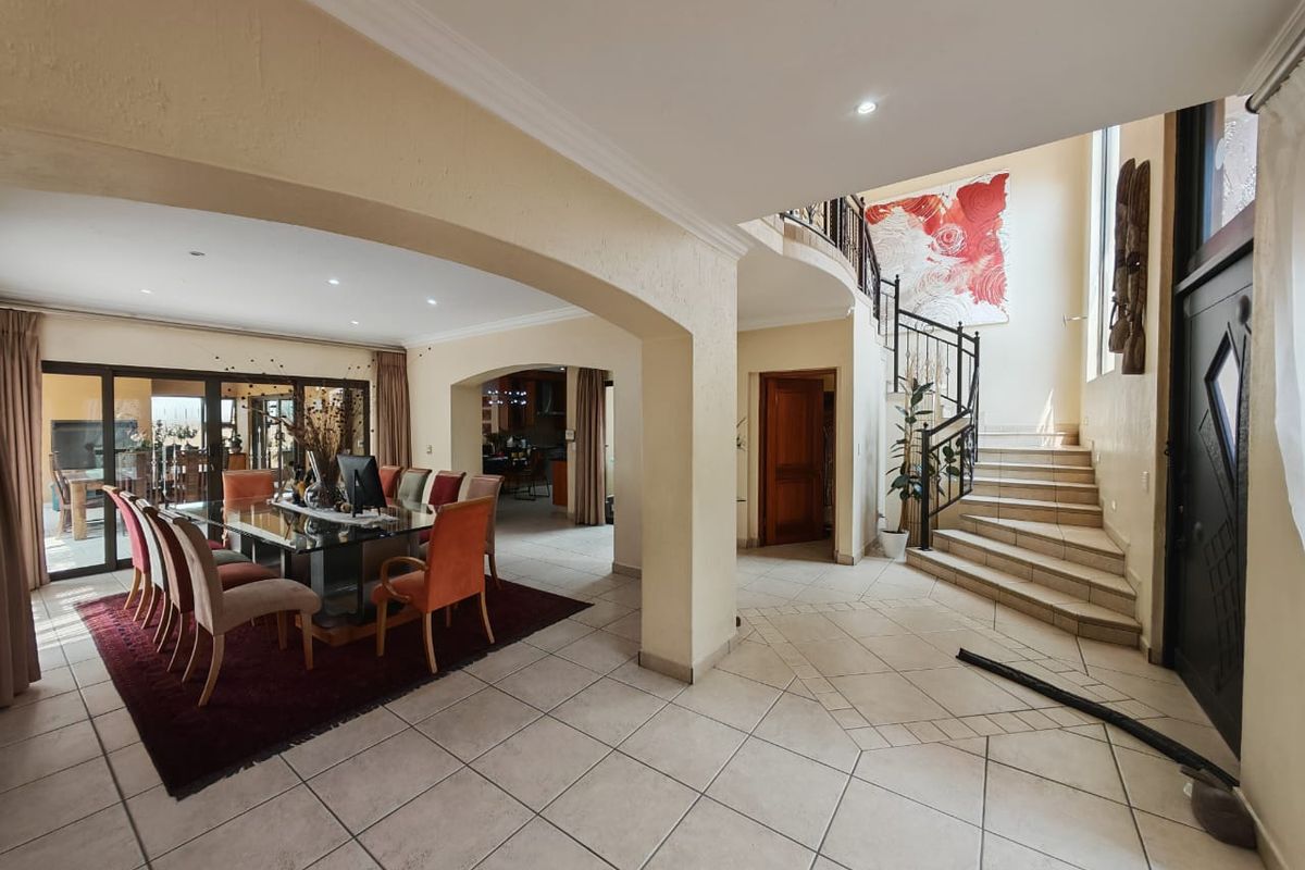 Prestigious Double-Storey Home in Monte Christo Estate, Beyers Park, Boksburg..Not To Be Missed!! - Photo 5