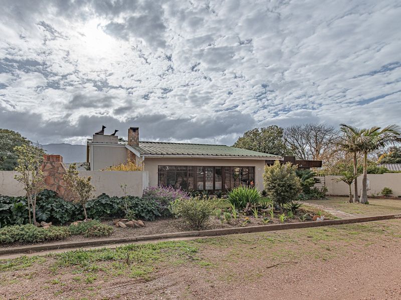 Spacious Family Home with Rental Potential – Riviersonderend - Photo 3