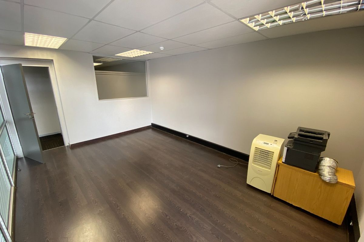 A-Grade Office Space To Let In Cresta - Photo 4