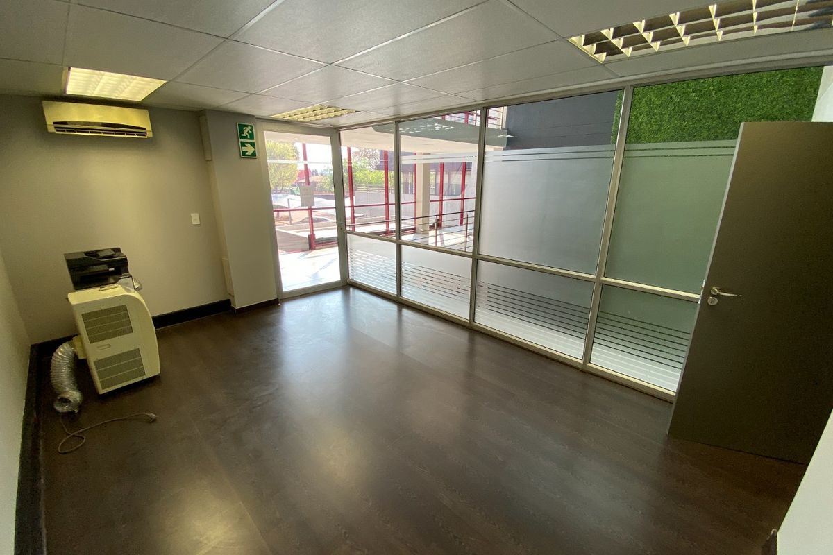 A-Grade Office Space To Let In Cresta - Photo 5