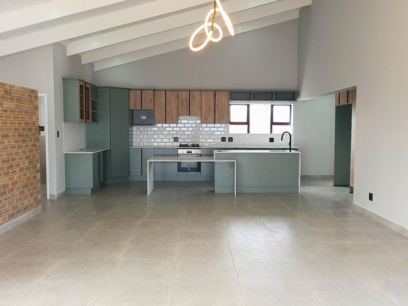 Modern Coastal Duet with Spectacular Ocean Views - Photo 5