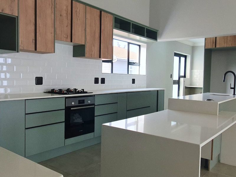 Modern Coastal Duet with Spectacular Ocean Views - Photo 10