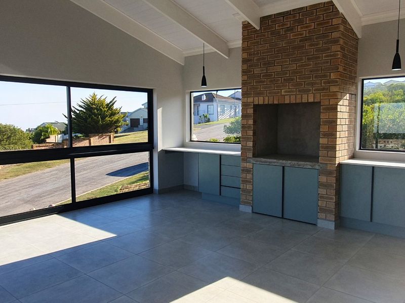 Modern Coastal Duet with Spectacular Ocean Views - Photo 3