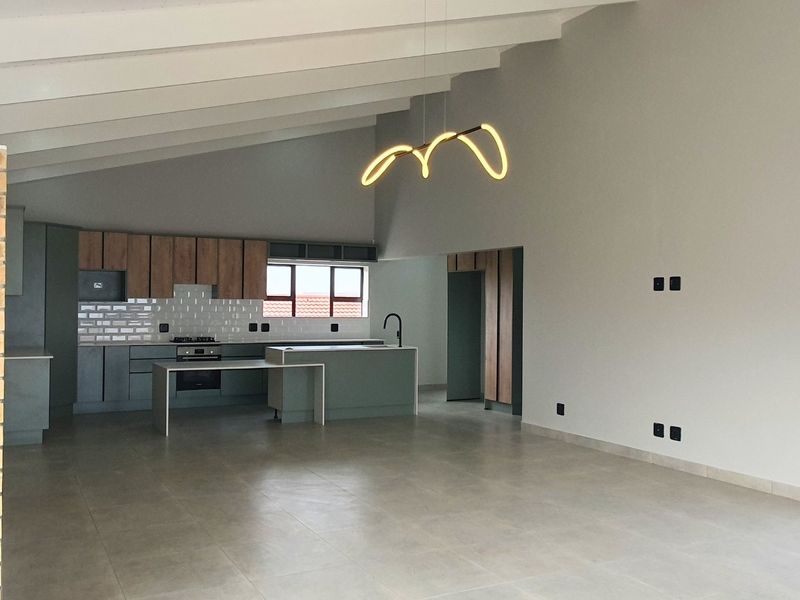 Modern Coastal Duet with Spectacular Ocean Views - Photo 6