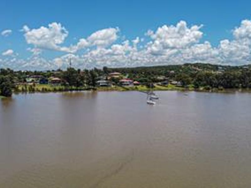 Vacant stand, Paradise - Photo 3