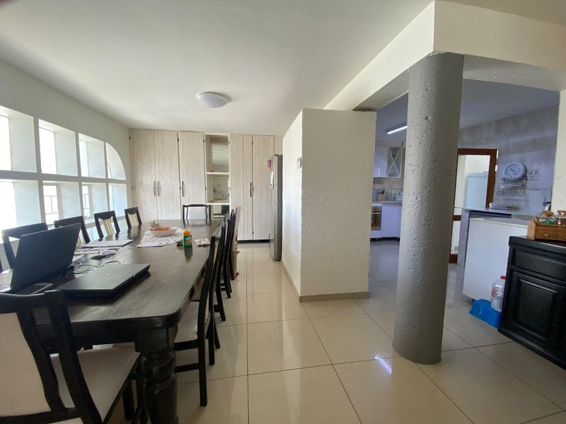 Spacious Double-Storey Family Home in Roodekrans - Photo 5