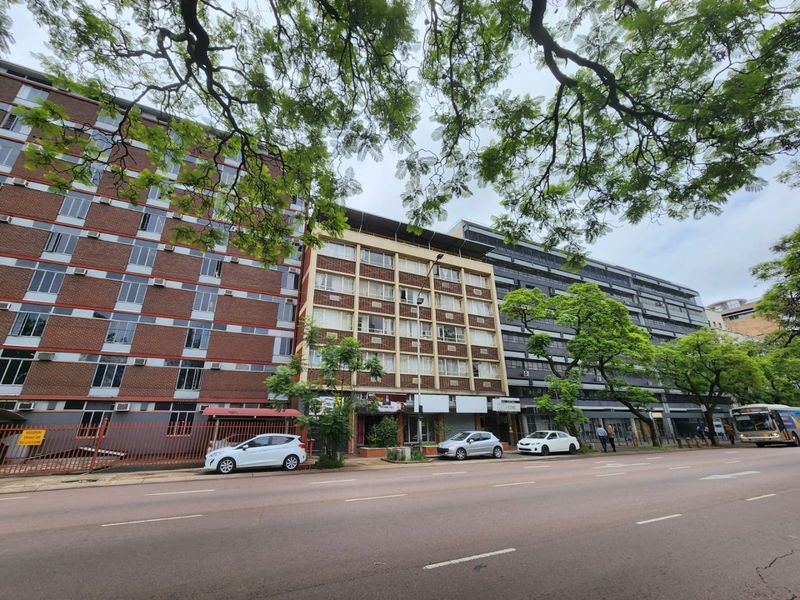 Modern Building for sale, fully let and ideal for NSFAS Student Accommodation - Photo 3