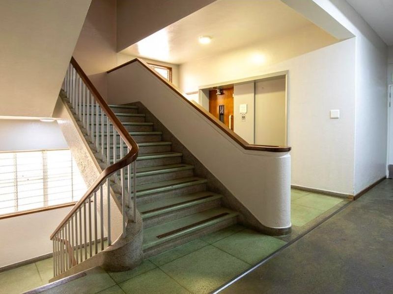 Modern Building for sale, fully let and ideal for NSFAS Student Accommodation - Photo 5