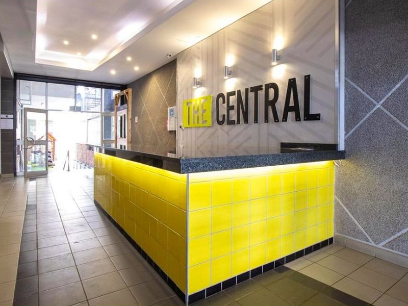 Modern Building for sale, fully let and ideal for NSFAS Student Accommodation - Photo 2