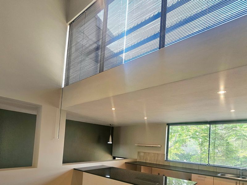 ULTRA-MODERN NEW YORK STYLE APARTMENT IN THE LUXURIOUS LOMBARDY ESTATE IN PRETORIA EAST - Photo 6