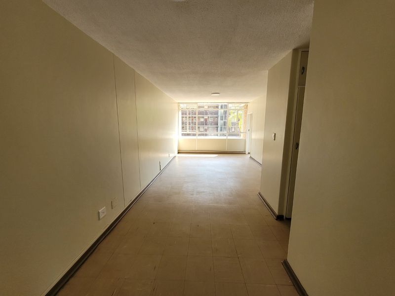 TWIN BUILDINGS WITH GARDEN FOR SALE IN SUNNYSIDE EAST - IMMACULATE CONDITION, FULLY TENANTED - Photo 9