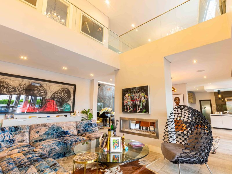 WARP D ARCHITECTS ULTRA-MODERN MASTERPIECE IN LOMBARDY ESTATE - Photo 7