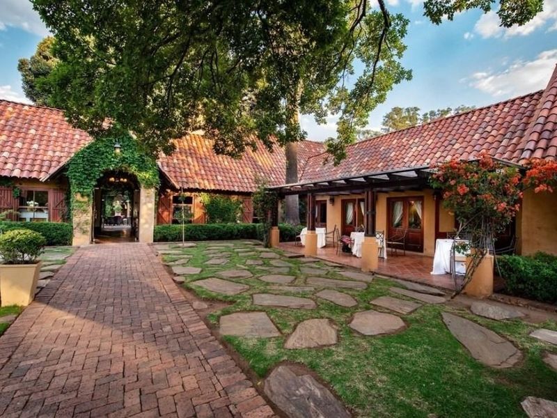LOMBARDY BOUTIQUE HOTEL AND SPA FOR SALE - VALUABLE LAND! - Photo 4